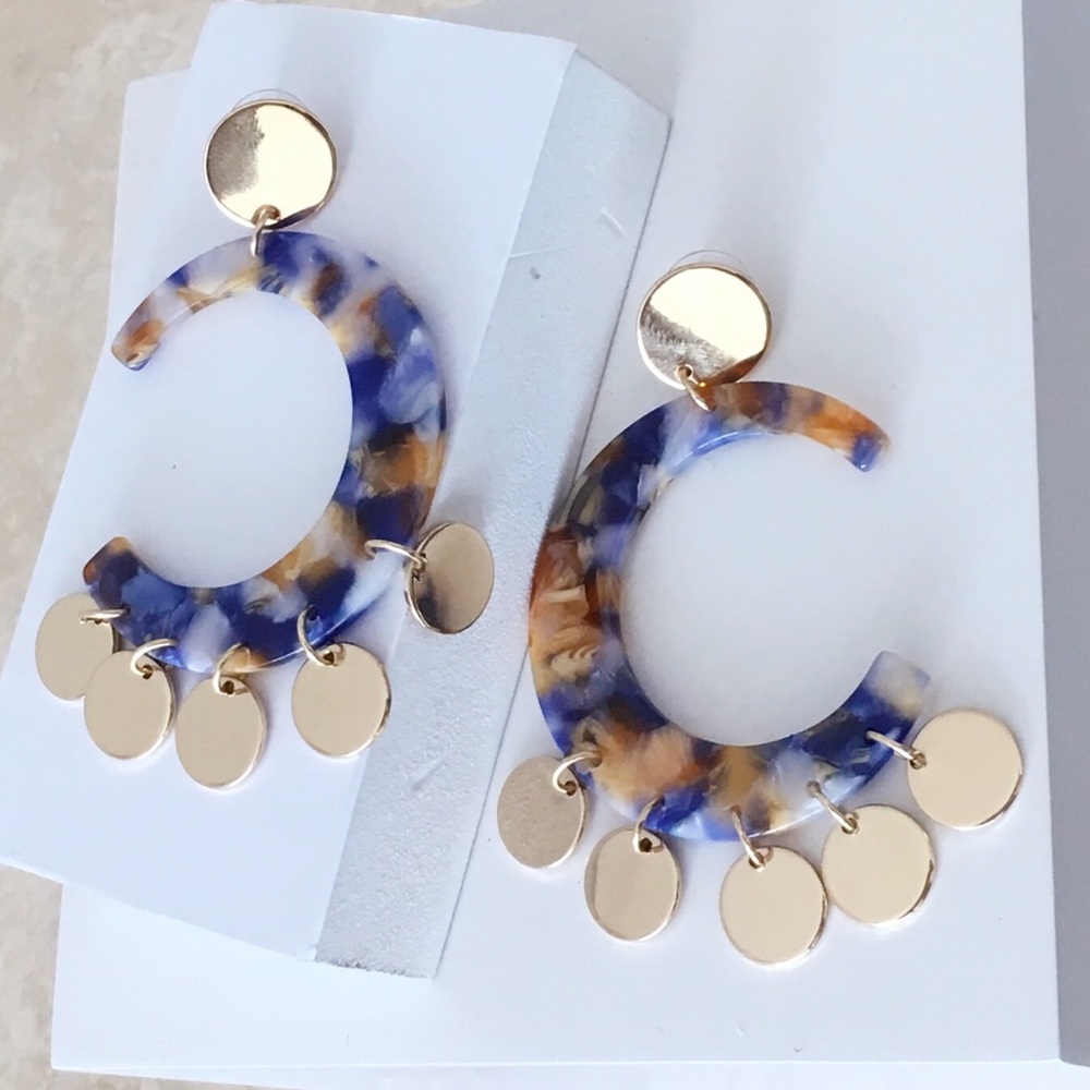 HALF MOON BLUE RESIN DROP EARRINGS - Picture 3 of 3